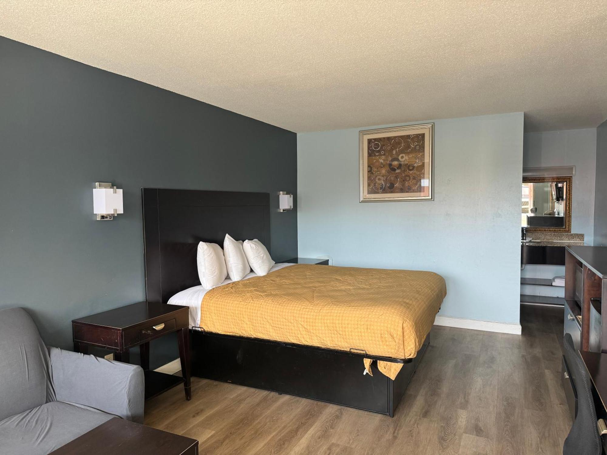 Red Carpet Inn & Suites - Danville Buitenkant foto